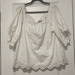 Vineyard Vines off the shoulder White Blouse